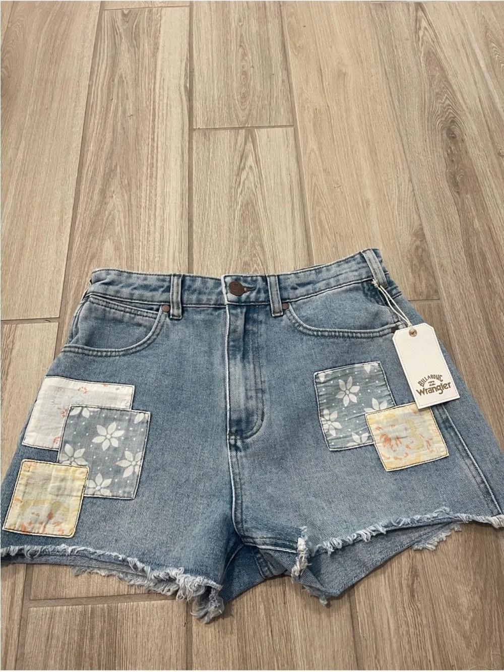 NWT Billabong X Wrangler Showdown Patchwork Cut Off Blue Denim Jean Shorts Sz 27